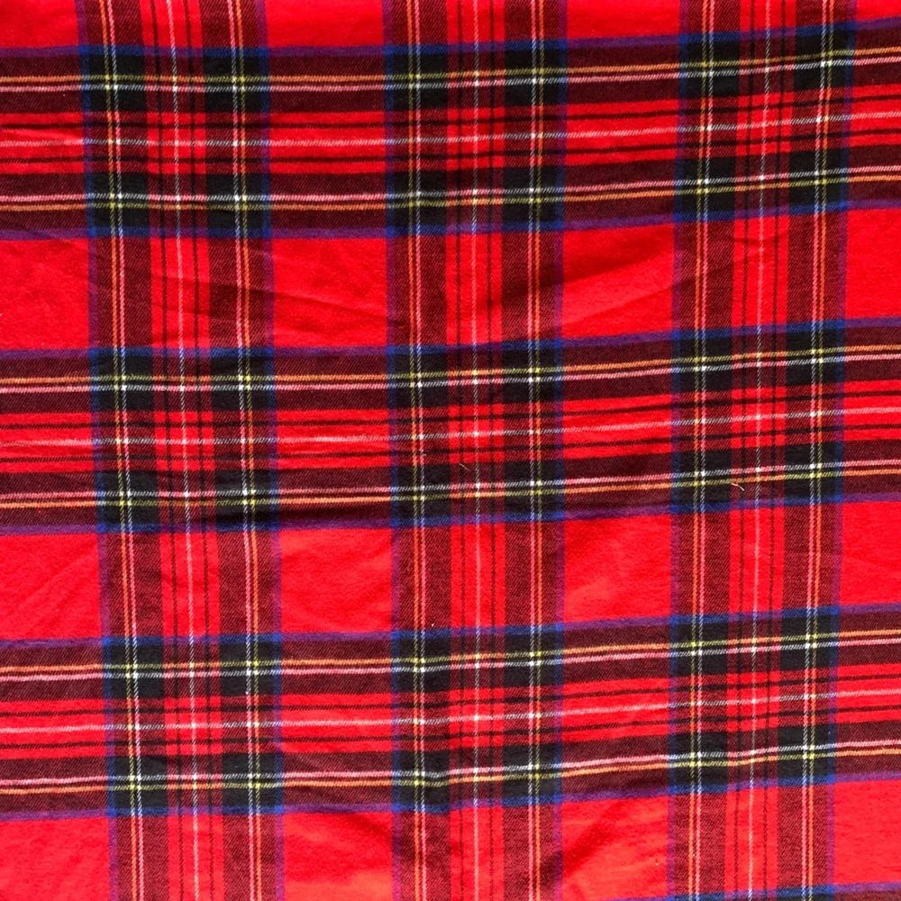 N/A red tartan